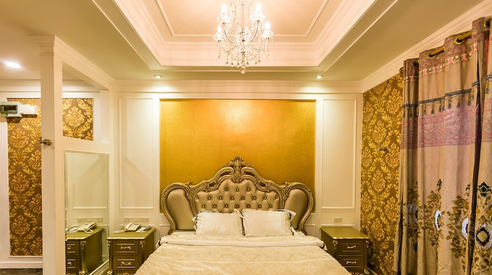 Standard Double Room - Photo 5
