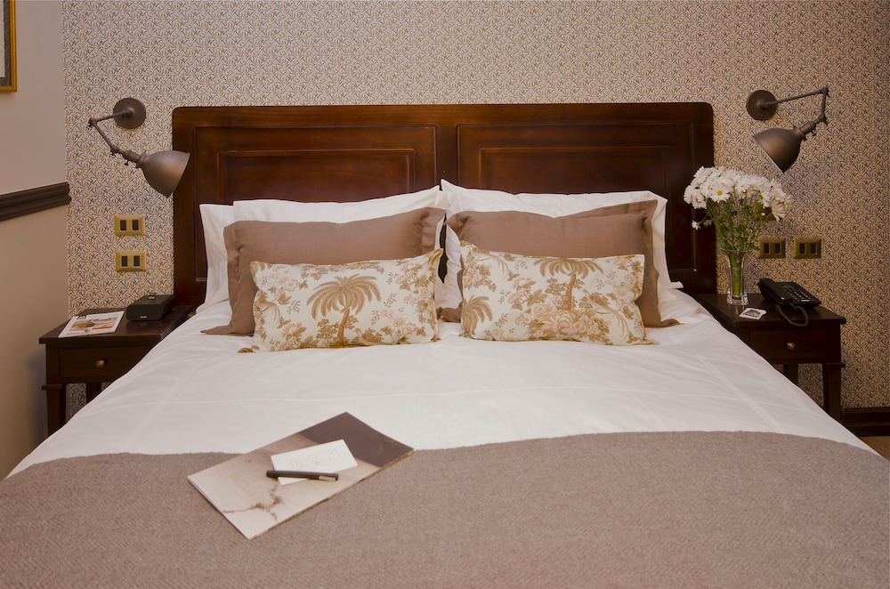 Classic Double Room, 1 Queen Bed photo 3