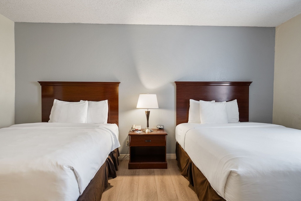 Double Room, Pool Access photo 2
