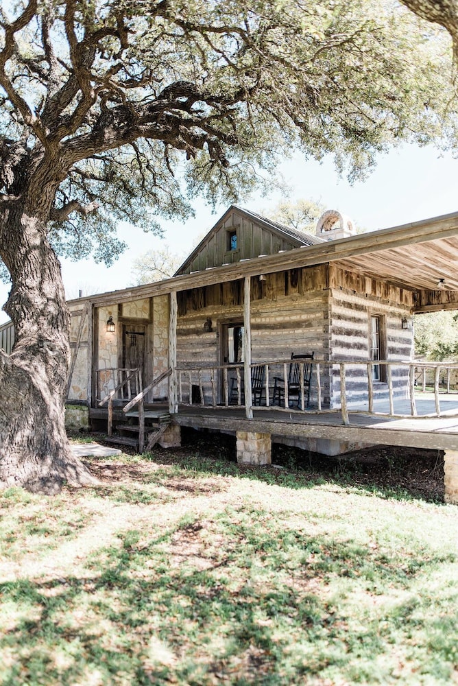 Cabin No.5
