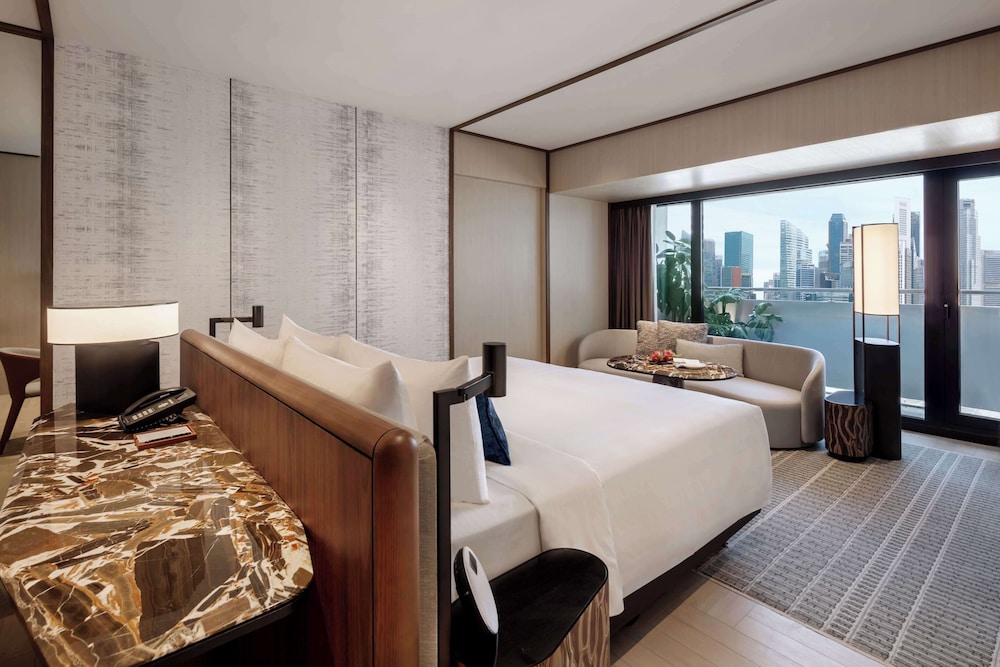 Premier Marina Bay Connecting Room