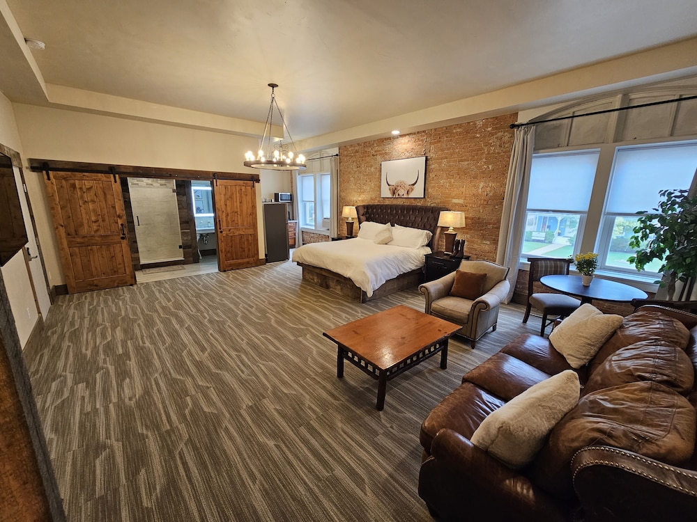 Luxury Studio Suite photo 2