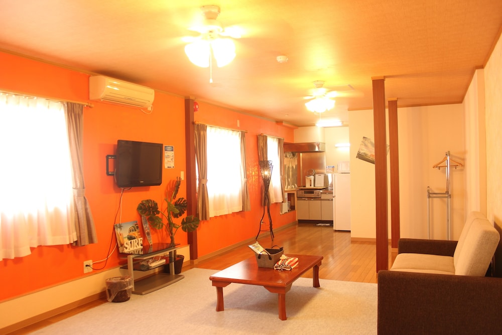 Standard Family Room for 8 Guests photo 1
