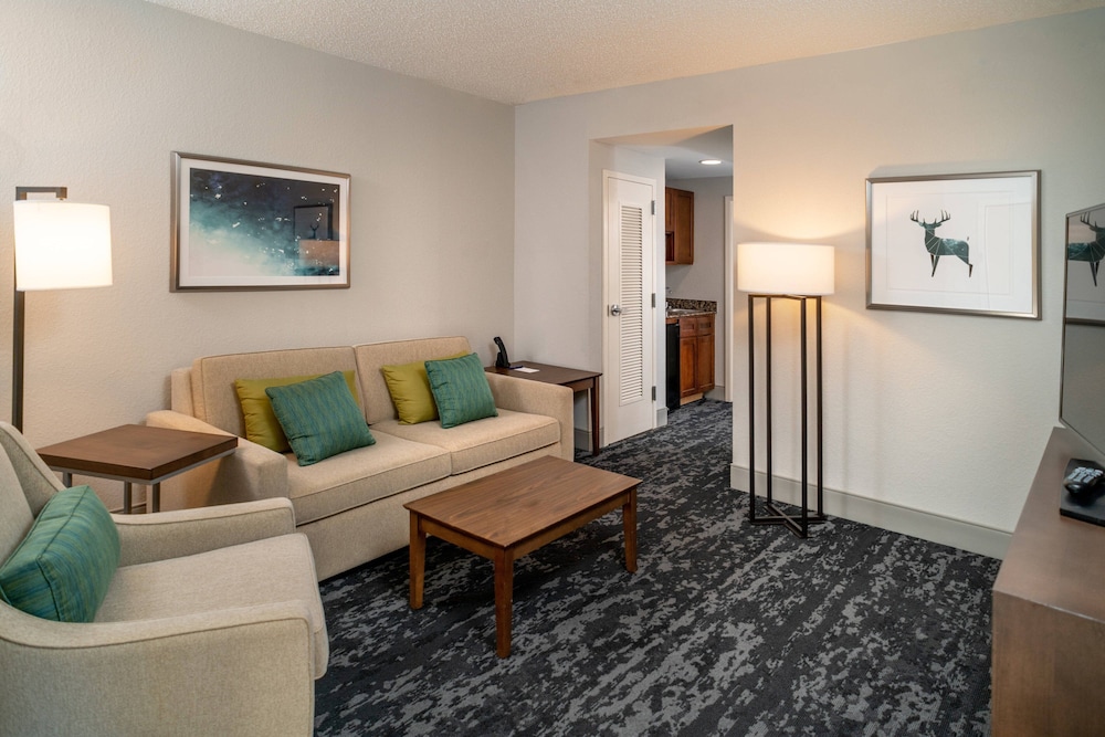 Executive Suite, Multiple Beds