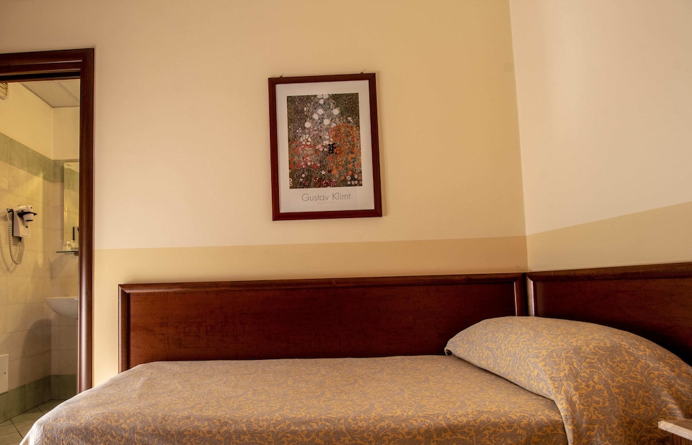 Classic Single Room photo 1