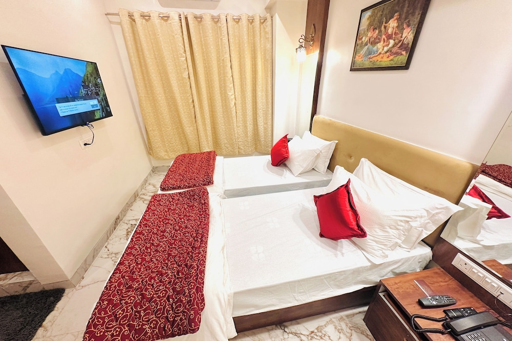 Deluxe Twin Room - Photo 2