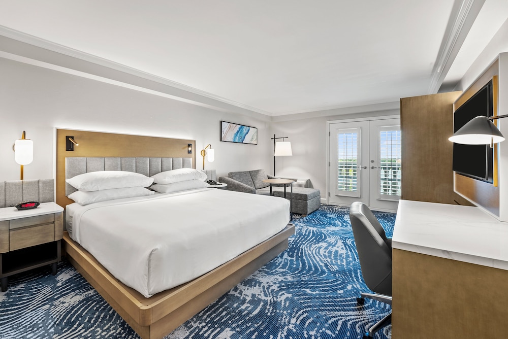 Premium Room, 1 King Bed