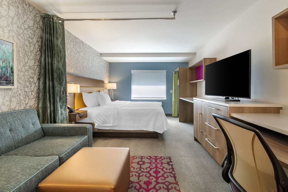 Studio Suite, 1 King Bed, Accessible (Hearing) - Photo 2