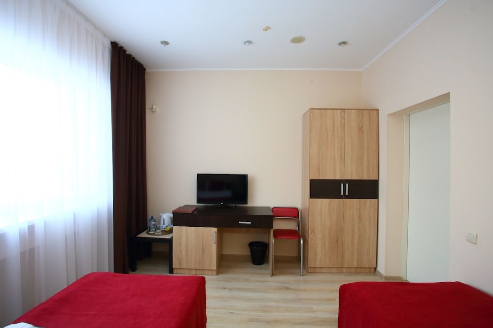 Standard Twin Room photo 3