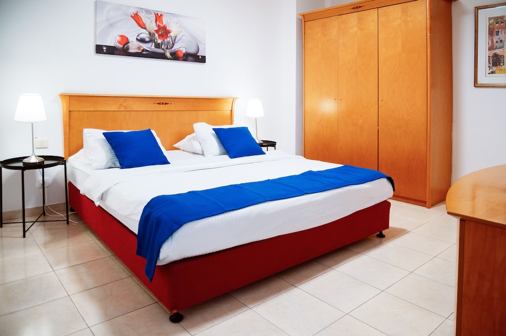 Deluxe Apartment, 1 Bedroom, Sea View, Beachfront photo 2