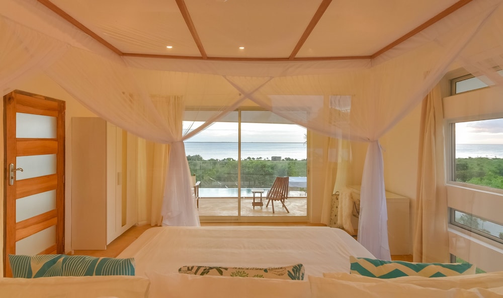 Luxury Villa, 5 Bedrooms (Exclusive) photo 2