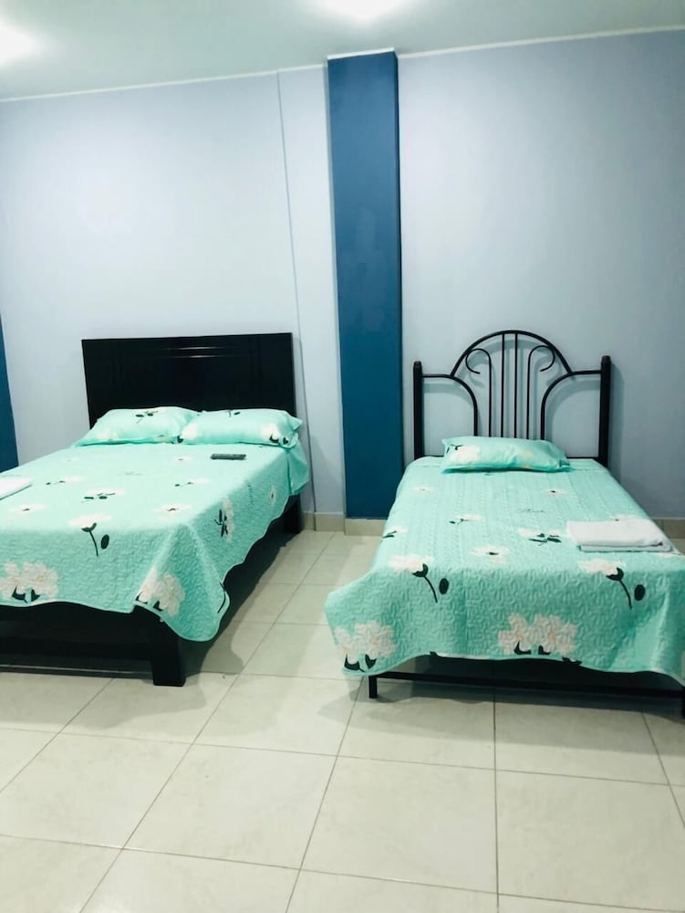 Standard Quadruple Room, 2 Double Beds, Private Bathroom photo 1