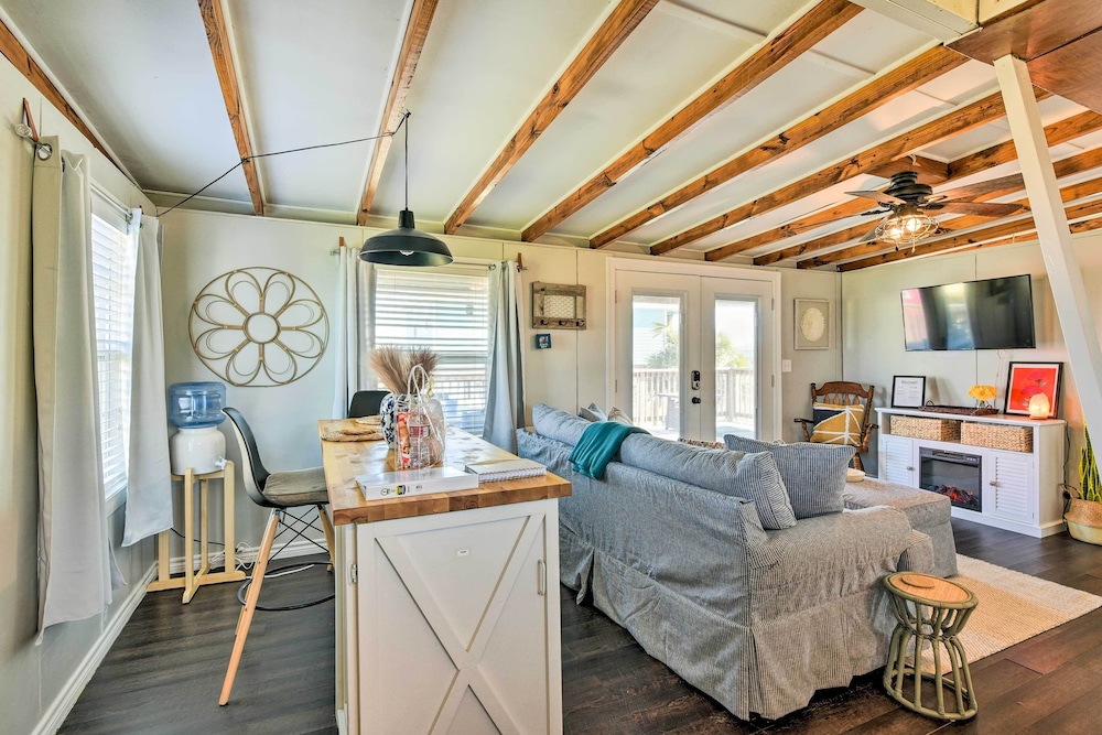 Cottage (2 Bedrooms) photo 1