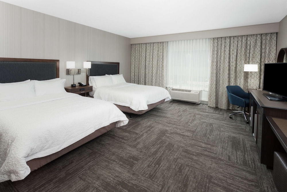 Room, 2 Queen Beds, Accessible, Non Smoking (Bathtub) photo 3