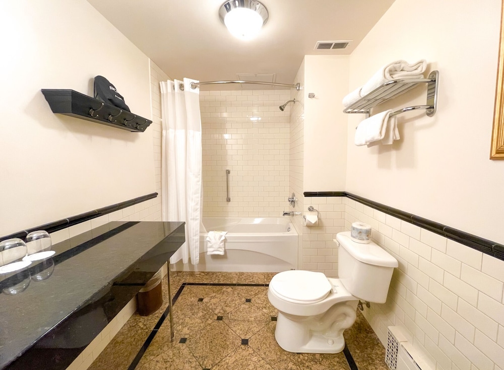 Executive Junior Suite (Omer Marchand)