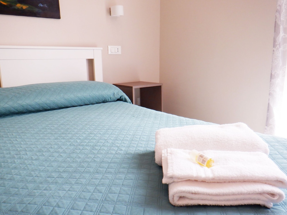 Superior Triple Room, Ensuite photo 1