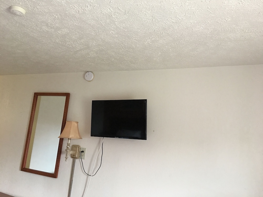 Room, 2 Queen Beds, Non Smoking photo 3