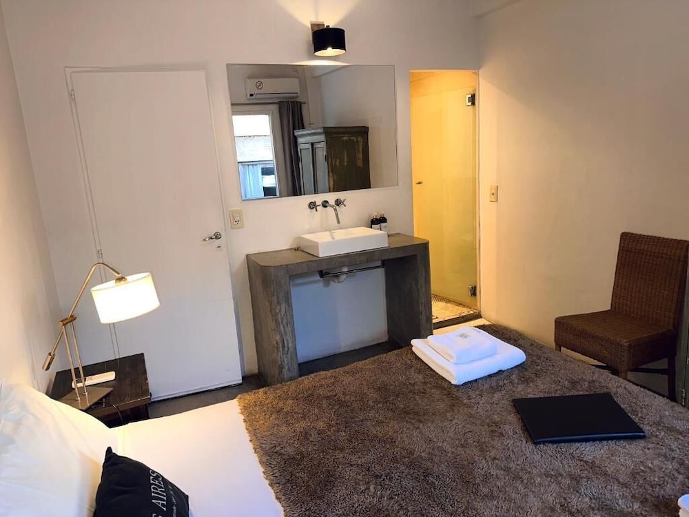 Economy Double Room photo 3