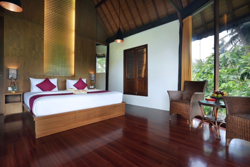 Luxury Villa, 2 Bedrooms photo 3