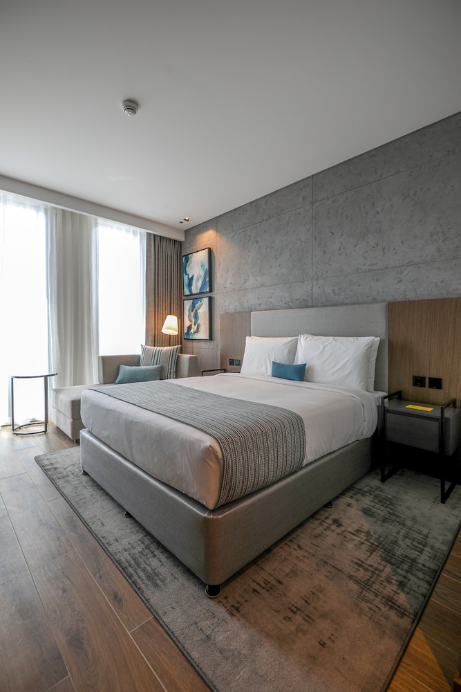 Superior Room, 1 Queen Bed, City View photo 2