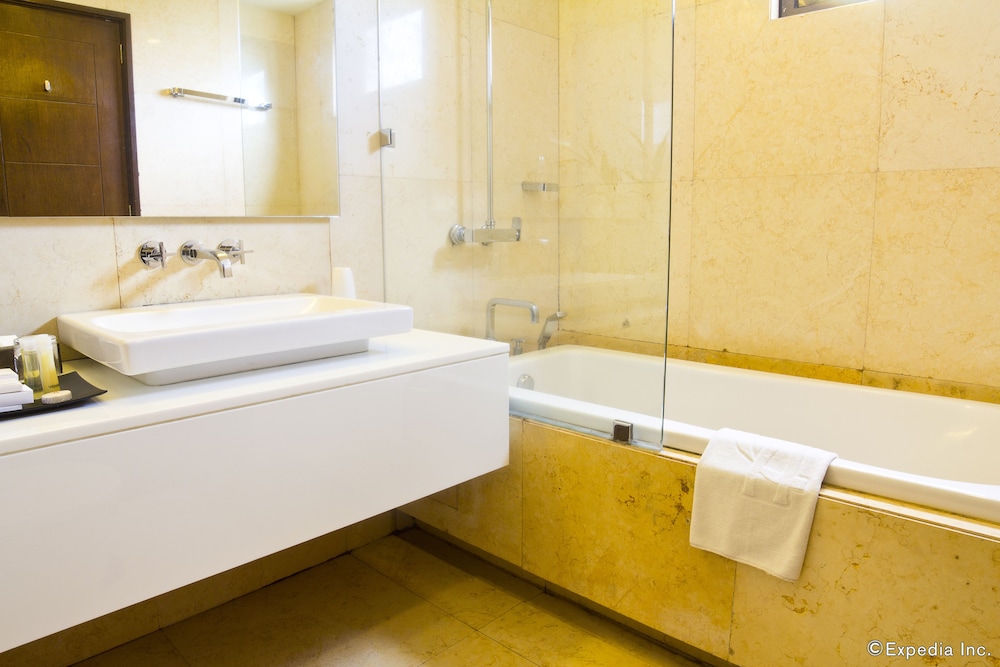 Premium Room - Photo 9