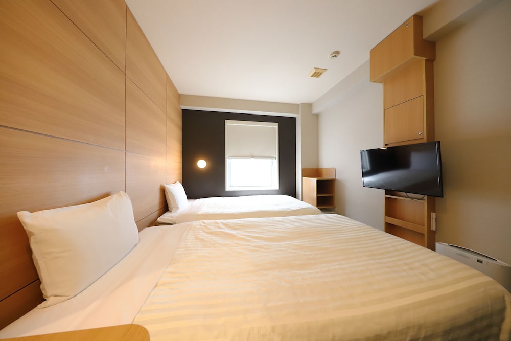 Twin Room, Non Smoking photo 3