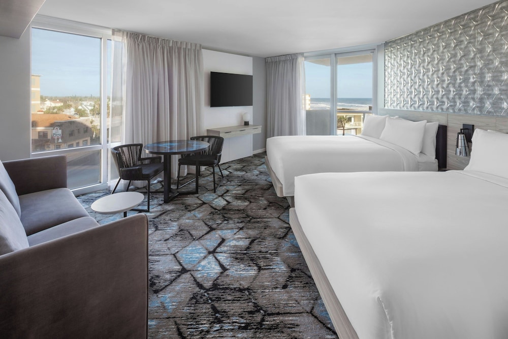 Room, Multiple Beds, City View (Hearing Accessible) photo 1