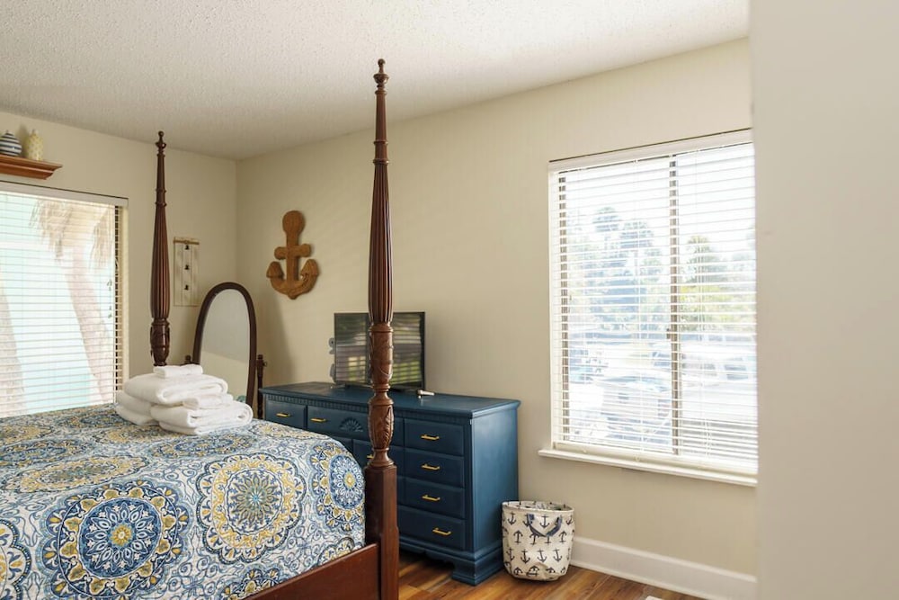 House, Multiple Beds, Patio, Golf View (4 High Dunes) photo 3