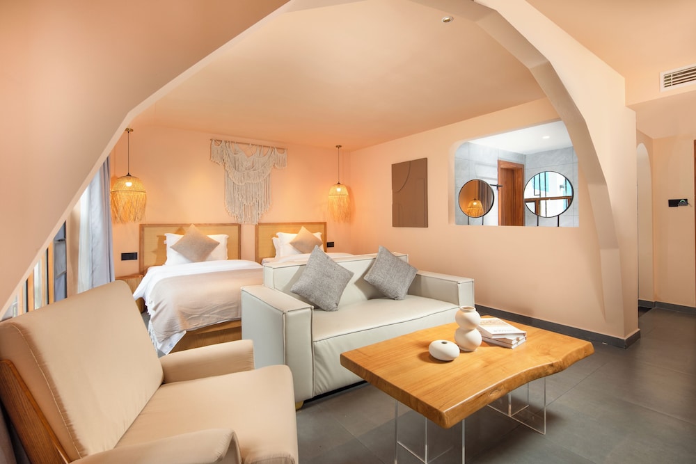 Deluxe Twin Room, Non Smoking, Mountain View