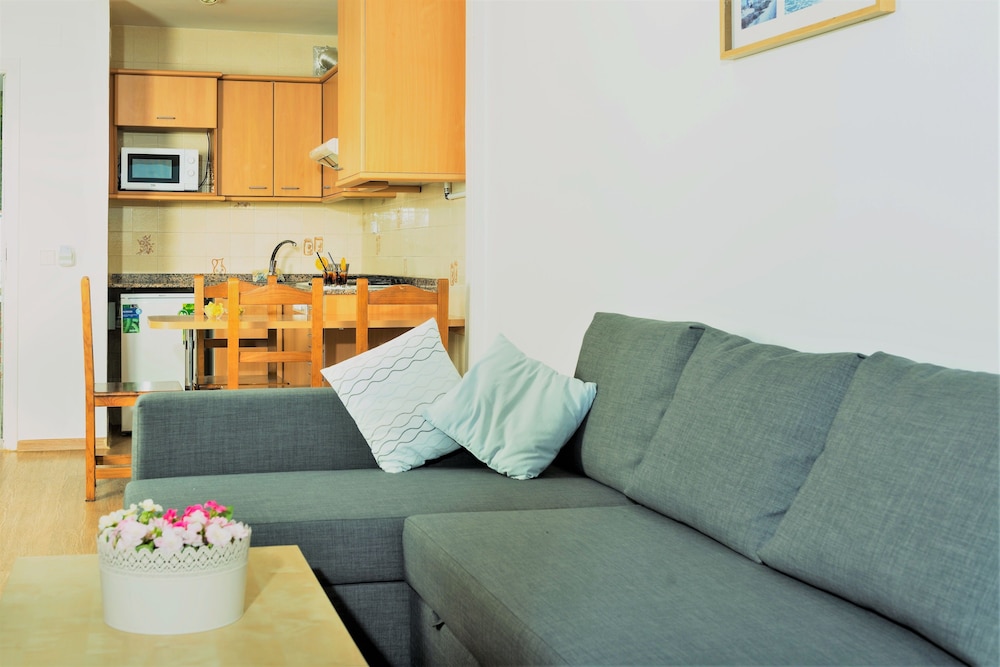 Apartment, 1 Bedroom, Mountain View (3 Adults + 1 Child) - Photo 3