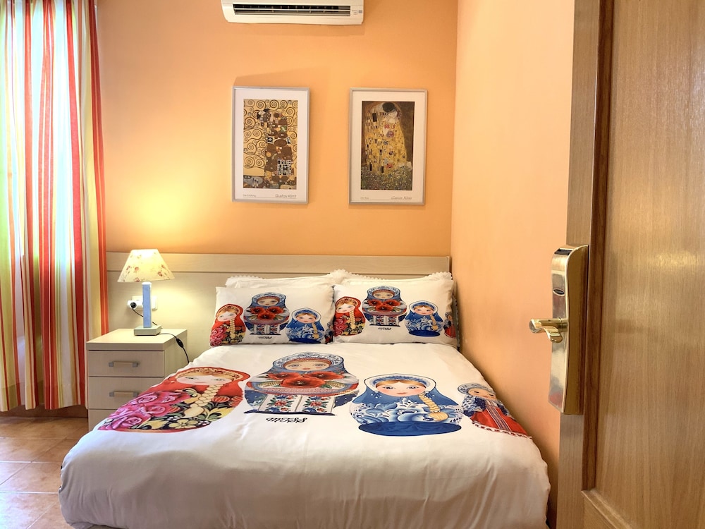 Superior Double Room, Private Bathroom - Photo 9