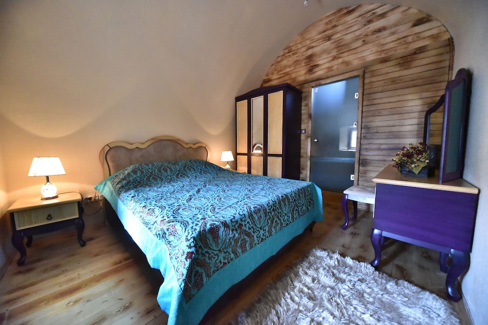 Executive Suite photo 1