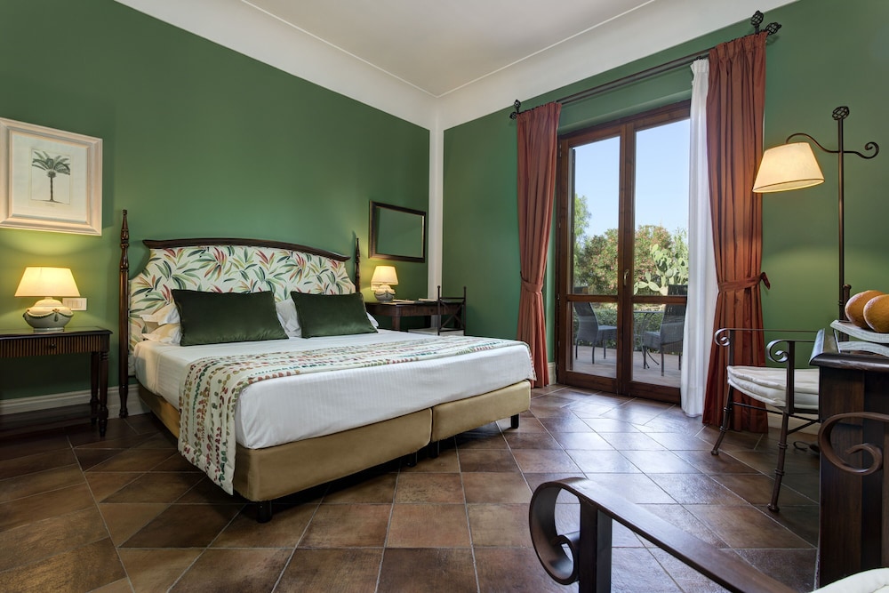 Superior Double Room, Terrace, Garden View photo 3
