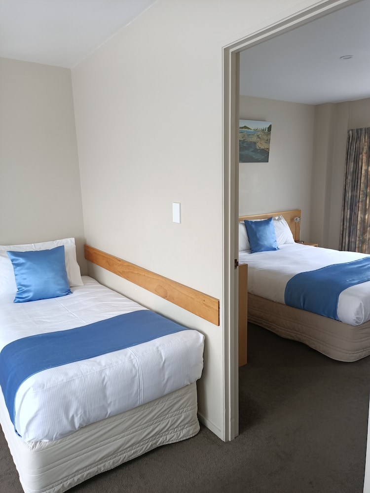 4. Deluxe One Bedroom