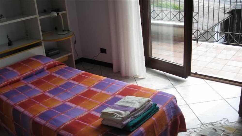 Standard Double Or Twin Room, Garden View photo 3