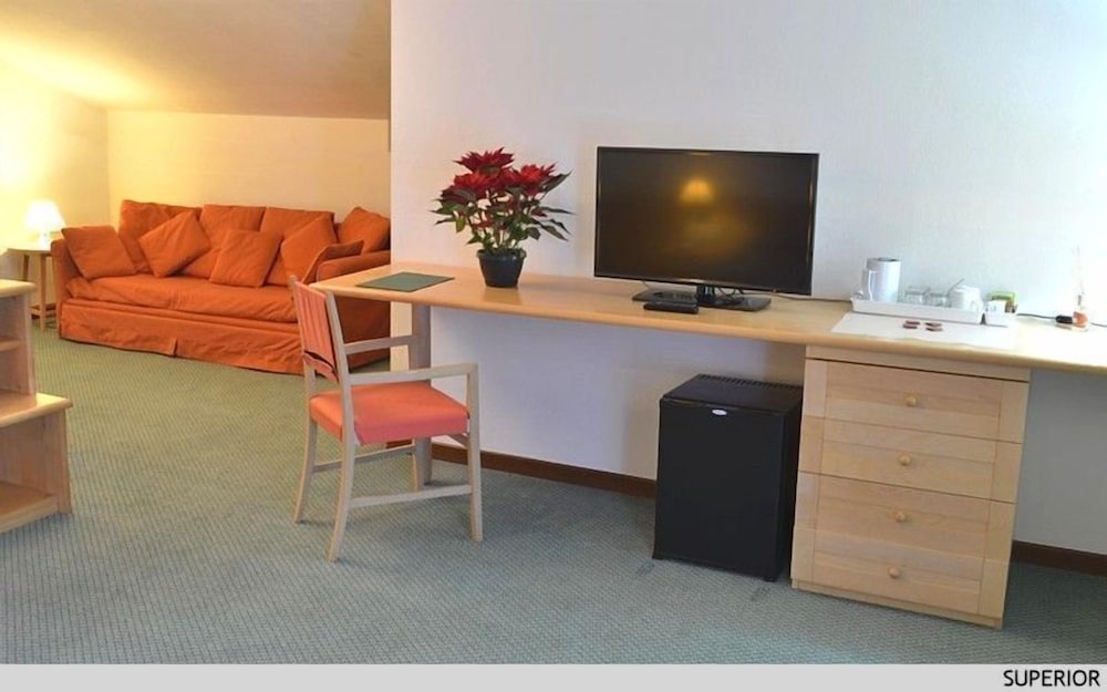 Superior Quadruple Room photo 2