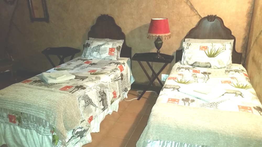 Standard Twin Room, 2 Twin Beds photo 1
