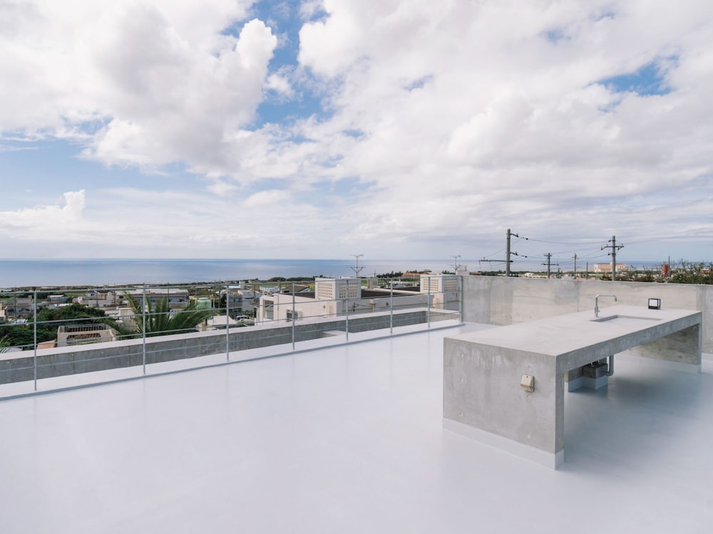 Condo - Photo 2
