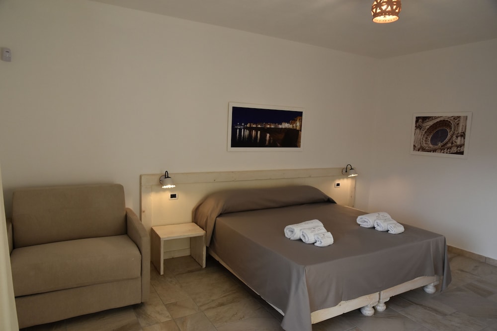 Standard Triple Room photo 3