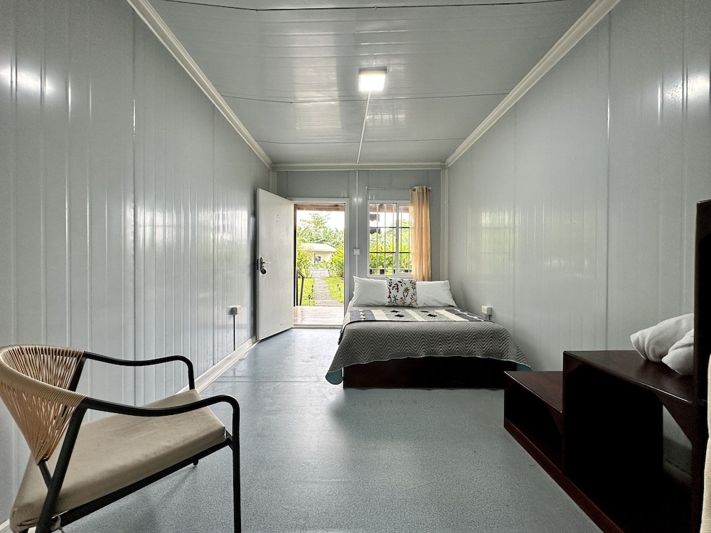 Basic Twin Room photo 1