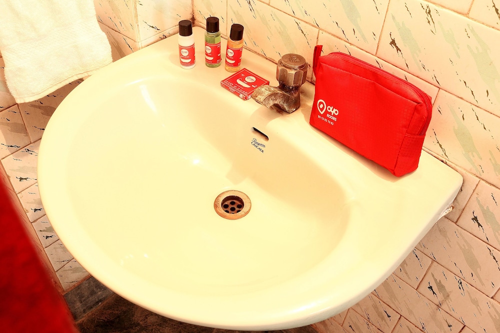 Standard Double Or Twin Room, 1 Double Bed, Private Bathroom photo 2