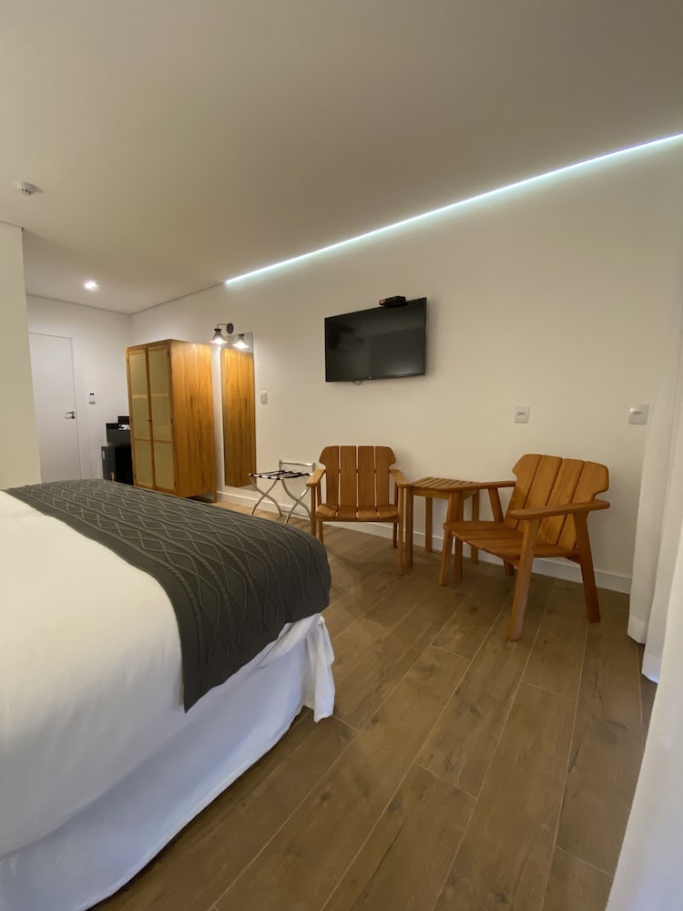Room photo 2