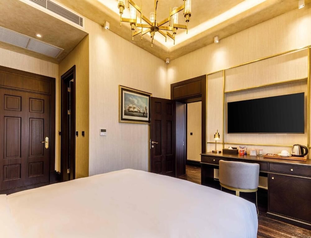 Connection Room