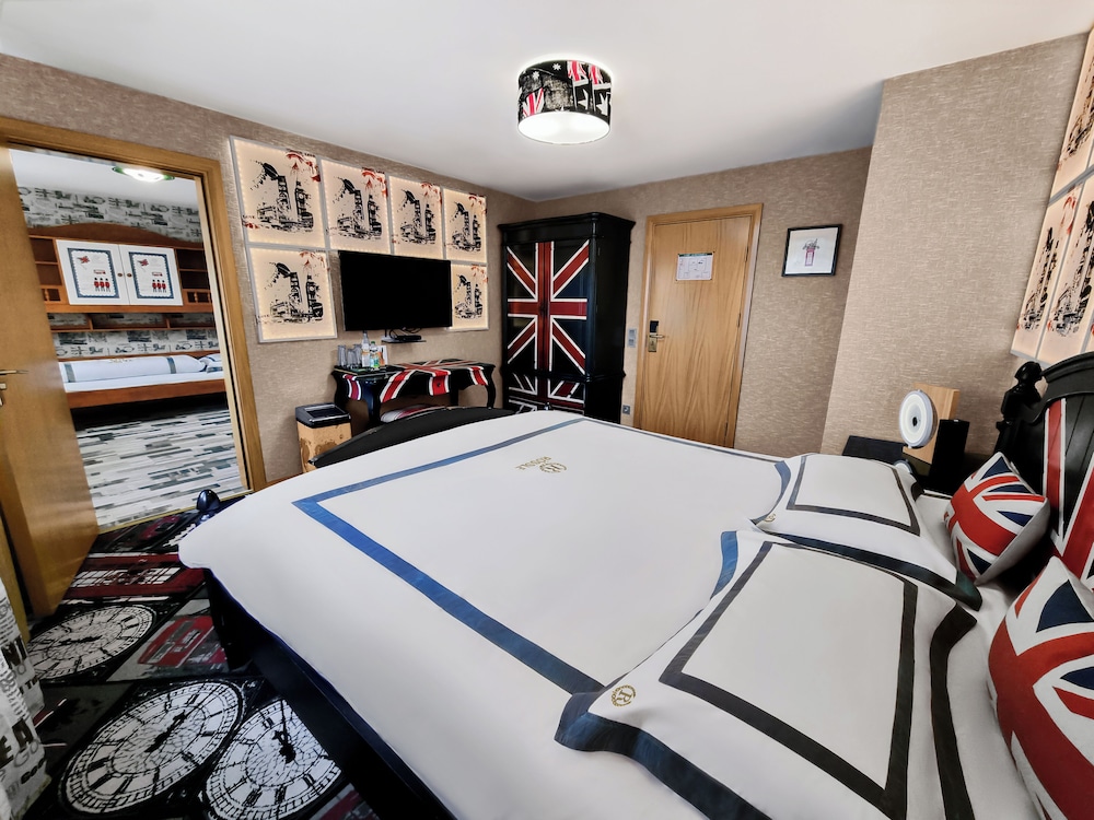 Comfort Room, 2 Bedrooms photo 3