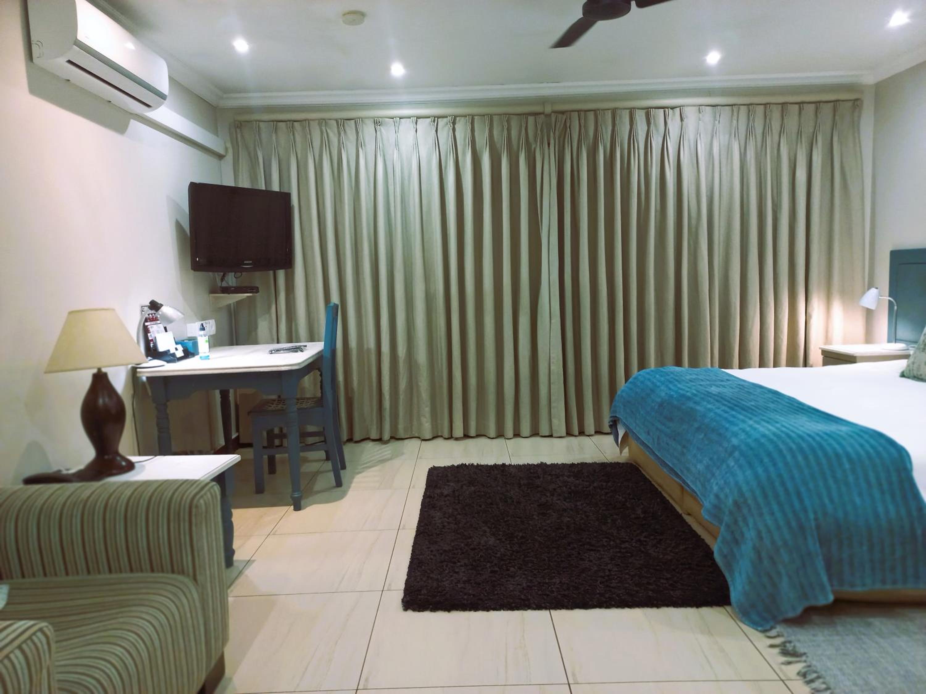 Deluxe Double Room - Photo 1