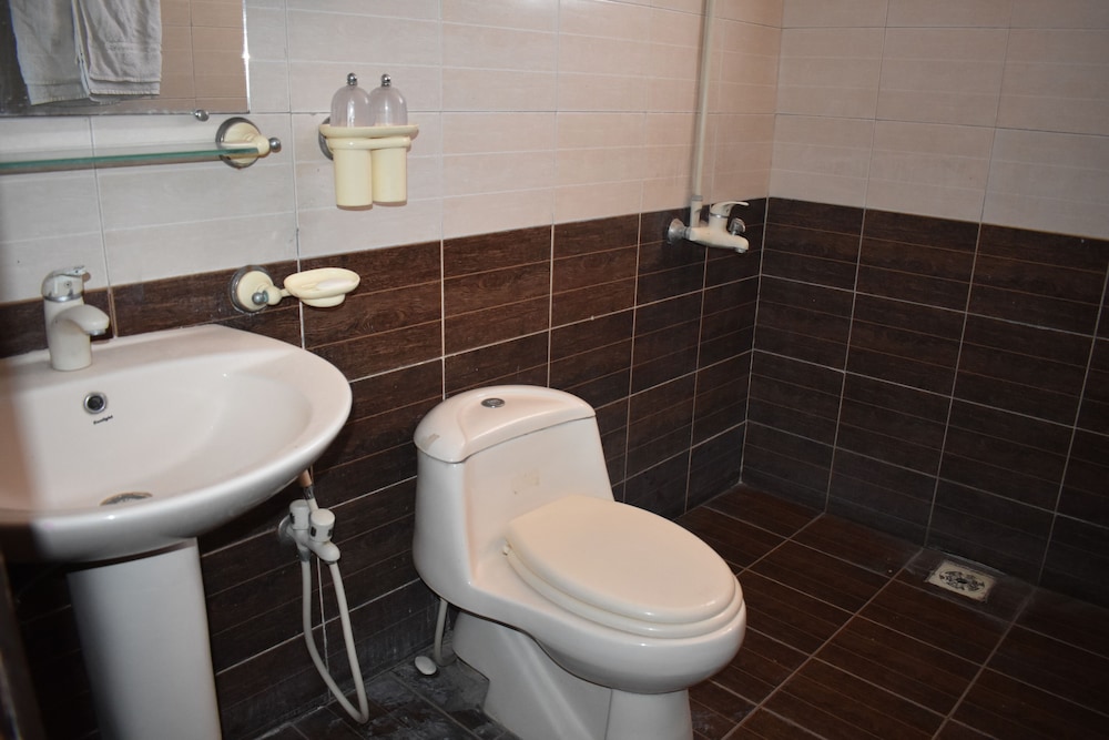 Deluxe Triple Room photo 2
