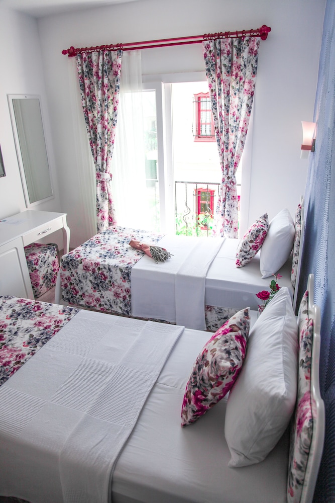 Twin Room photo 2