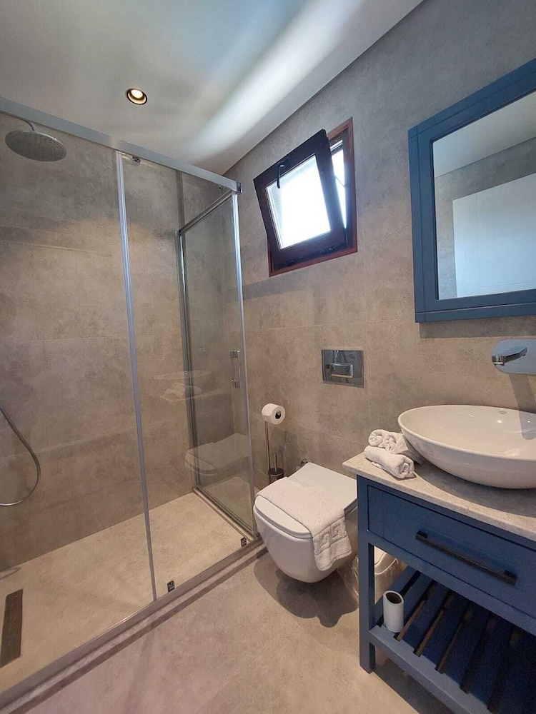 Executive Triple Room, Balcony, City View photo 2
