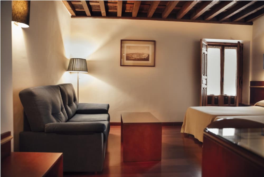 Superior Double Room - Photo 7