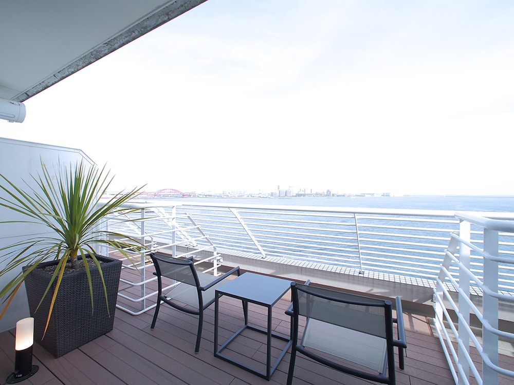 Standard Double South View - Photo 3